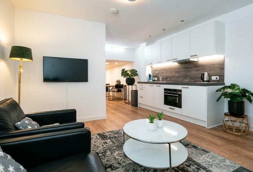 Апартаменты 1 Спальня, Familie Hotel & Apartments Alkmaar