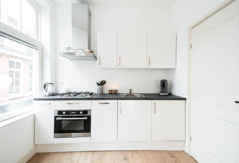 Апартаменты Deluxe 1 Спальня, Familie Hotel & Apartments Alkmaar