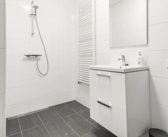 Апартаменты Deluxe 1 Спальня, Familie Hotel & Apartments Alkmaar
