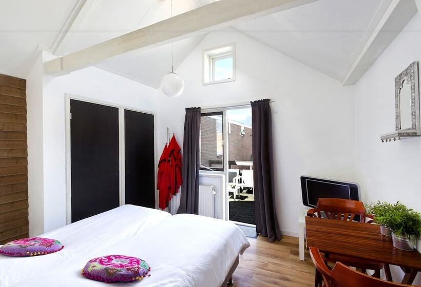 Номер Стандарт, Familie Hotel & Apartments Alkmaar