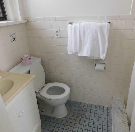 스탠다드 트리플 룸, Filmores