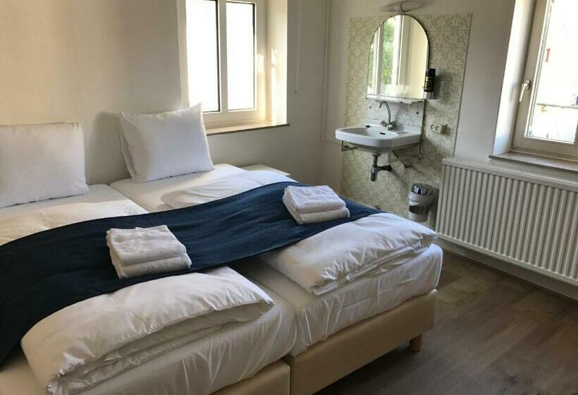 Номер Базовый Совметсный Санузел, Gasterij Berg En Dal