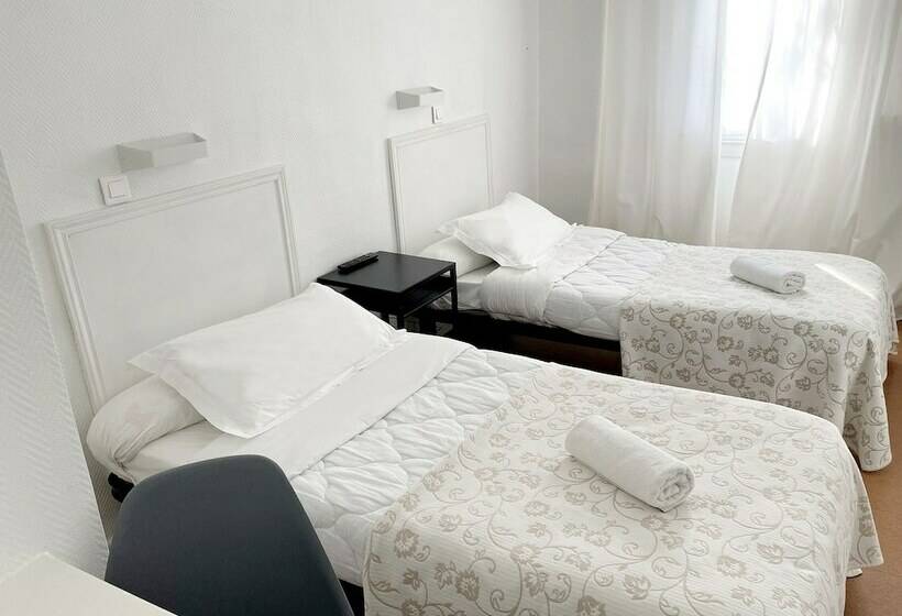 スタンダードルーム, Paul