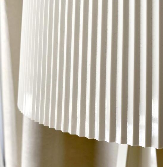 デラックスルーム, Paul