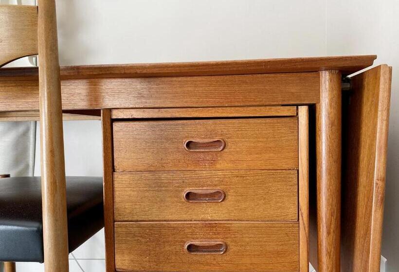 デラックスルーム, Paul