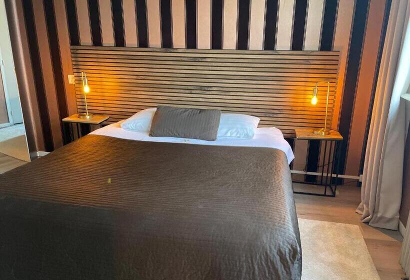 חדר סטנדרט, Mare Sanat