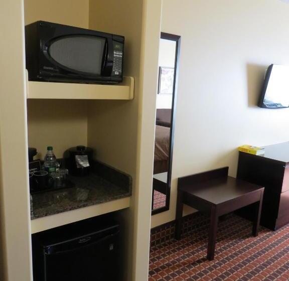 디럭스 룸, Poplar Tree Inn