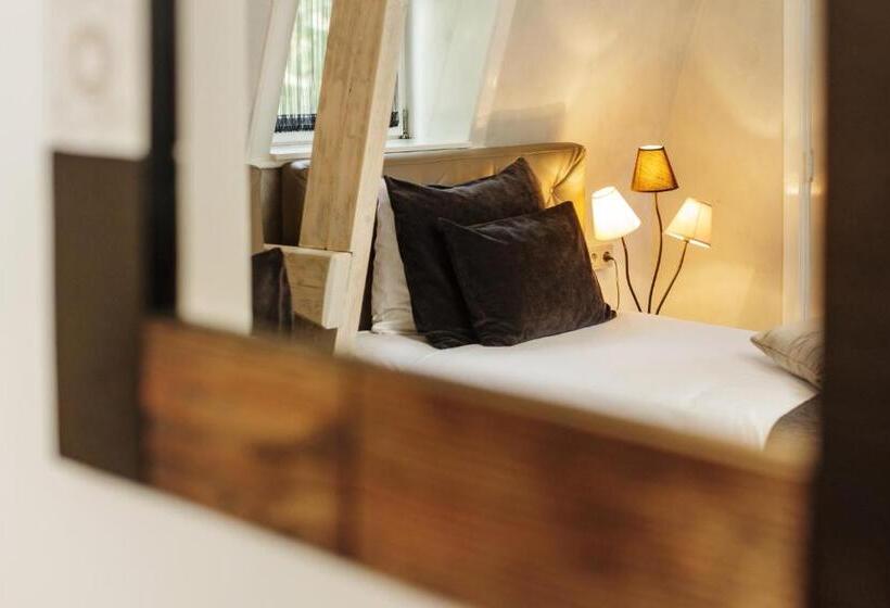 غرفة قياسية, Restaurant De Wolfsberg