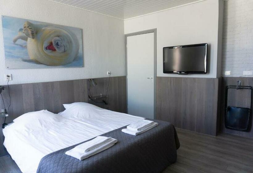 اتاق استاندارد سه نفره, Waddengenot