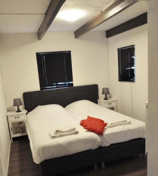 خانه 4 خوابه, Waddengenot