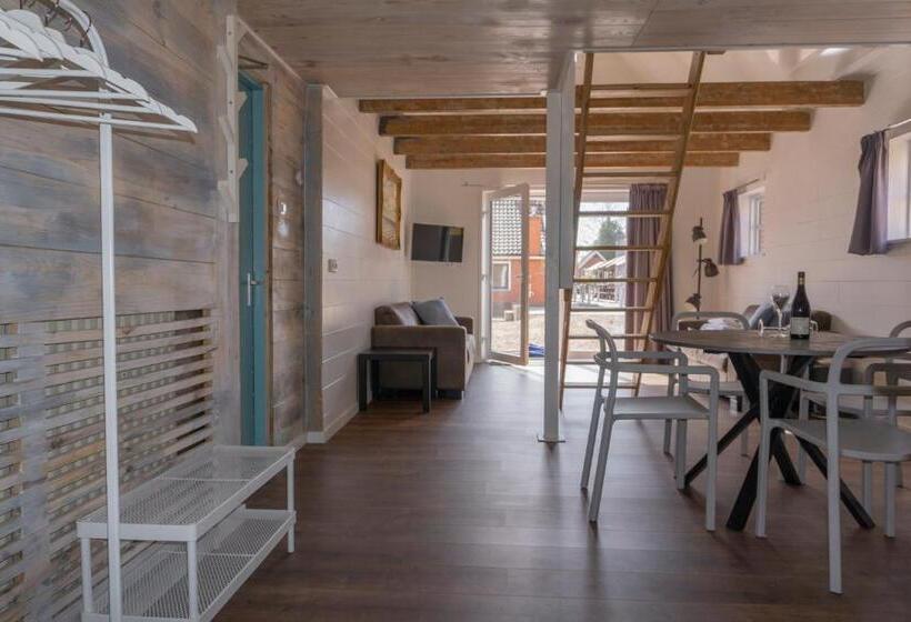 آپارتمان 2 خوابه, Waddengenot