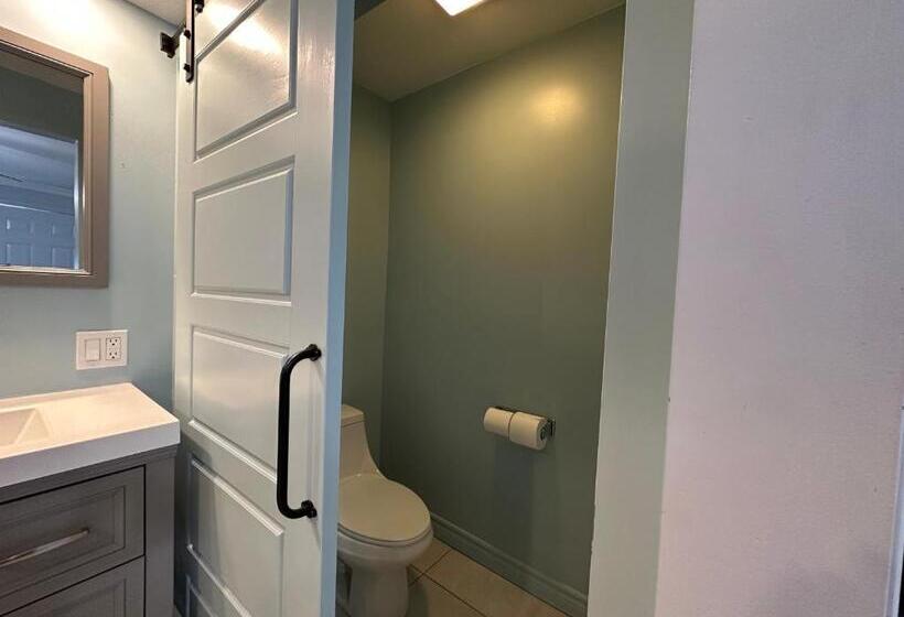 غرفة ديلوكس, Motel Le Refuge