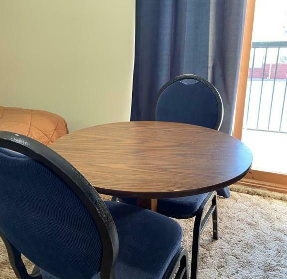 스탠다드 룸 더블 침대 2개, Mountain View Motel