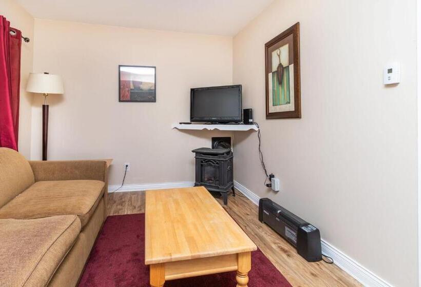 خانه 1 خوابه, Riverbend Cottages & Rv Resort