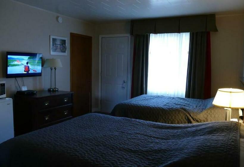 2ダブルベッドのスタンダードルーム, The White Horse Motel