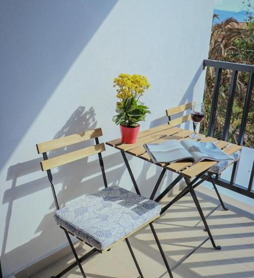 חדר סטנדרט לשלושה עם מרפסת, Genazzano Hotel Boutique