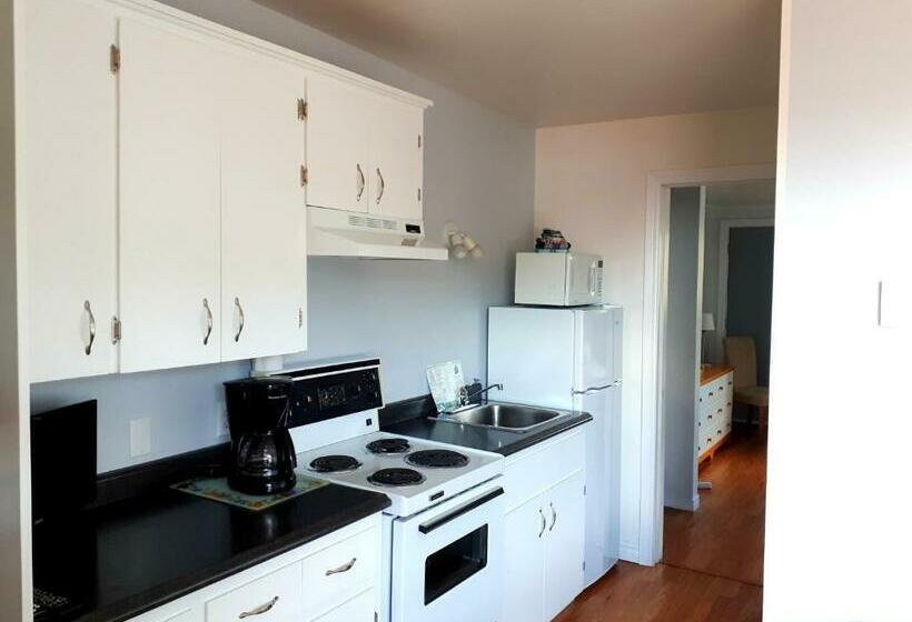 Süit, Atlantic View Motel