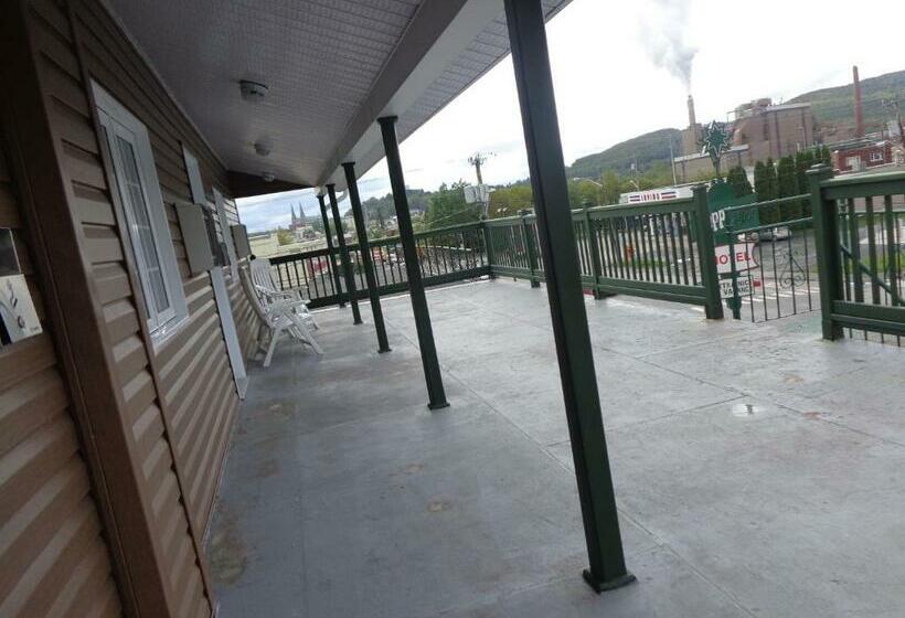 패밀리 룸, Happy Motel