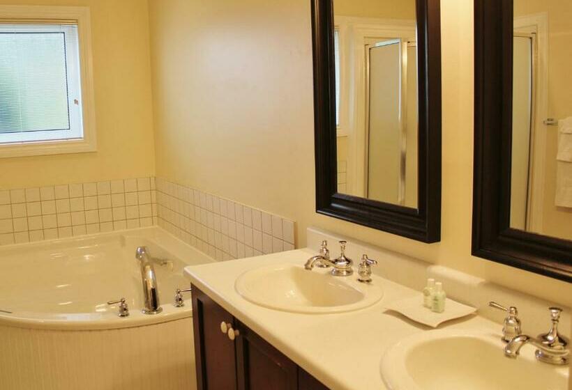 جناح مزود بجاكوزى, Highlands Four Season Resort