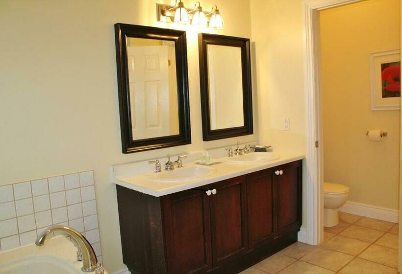 جناح مزود بجاكوزى, Highlands Four Season Resort