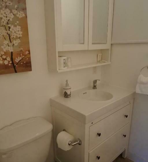 דירת שני חדרים, Black Rooster Guesthouse