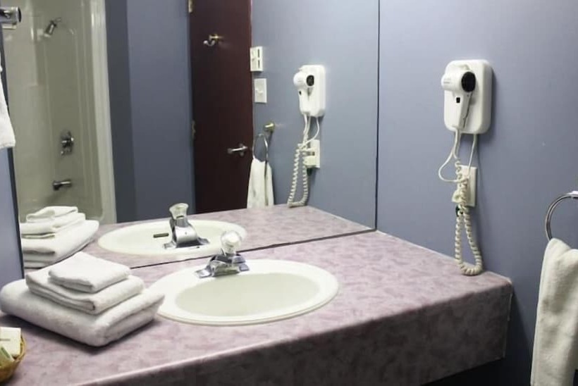 스탠다드 룸 더블 침대 2개, Hôtel Le Portneuvois