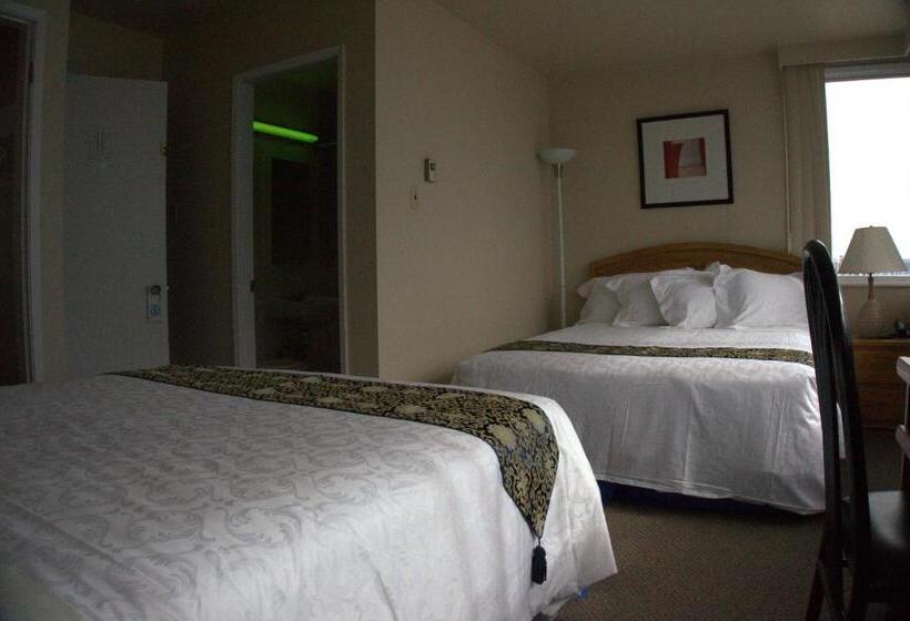 Четырехместный Номер Стандарт Вид на Море, Marine Inn