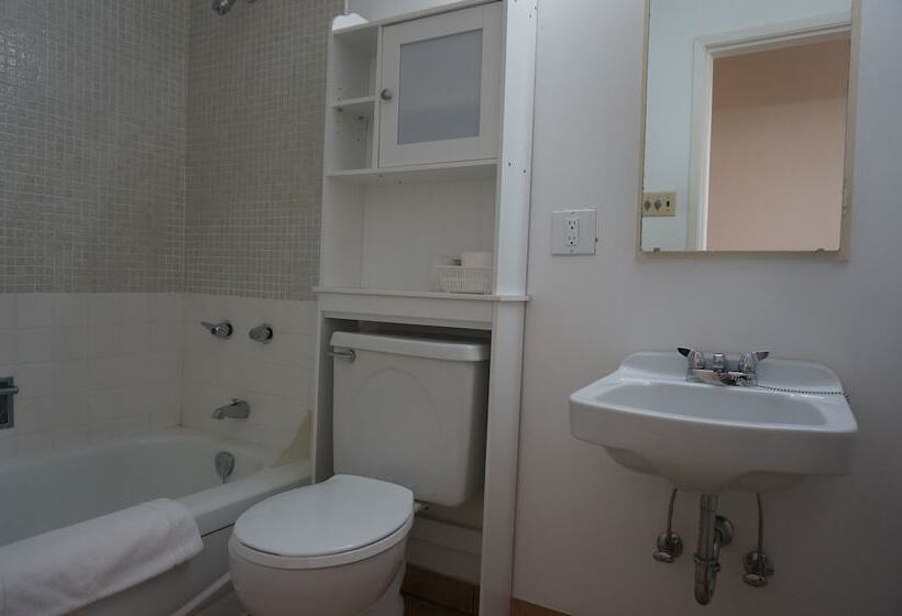 Номер Стандарт 2 Двуспальные Кровати, Marine Inn