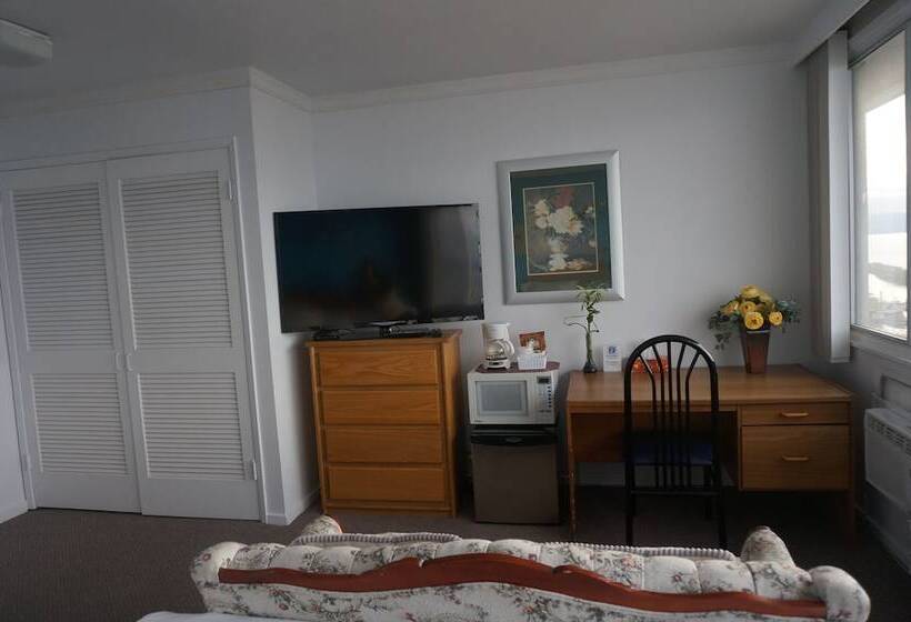 Номер Стандарт 2 Двуспальные Кровати, Marine Inn