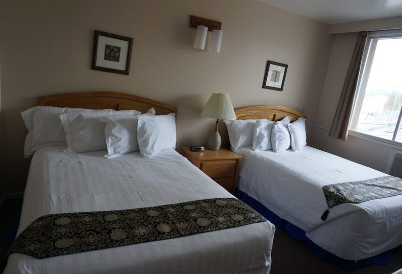 Номер Стандарт 2 Двуспальные Кровати, Marine Inn