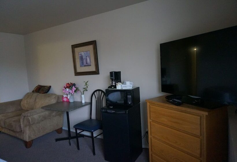 Номер Стандарт 2 Двуспальные Кровати, Marine Inn