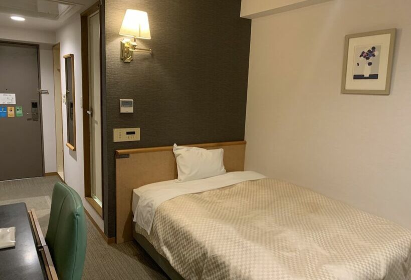 스탠다드 싱글 룸, Suzuka Storia