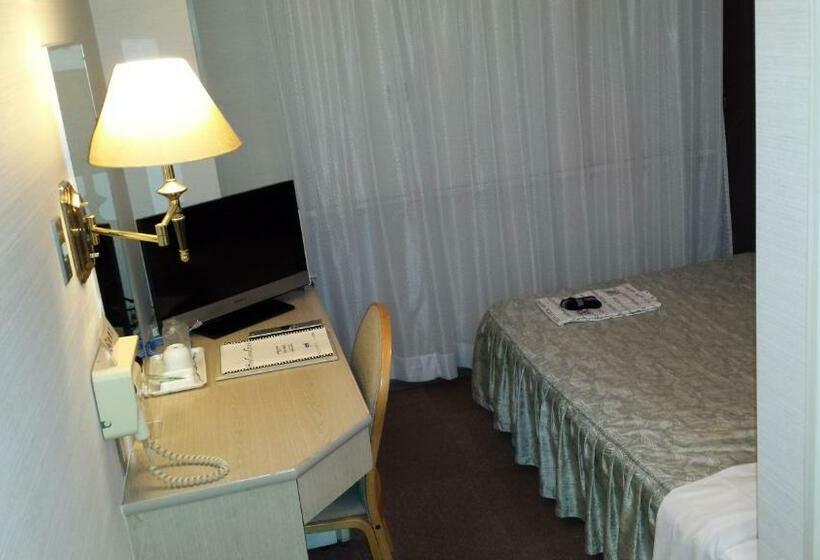 חדר סטנדרט יחיד, Uwajima Regent