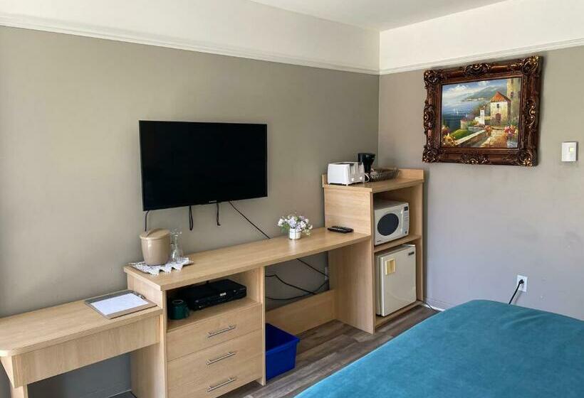 经济房, Motel Au P Tit Sapin