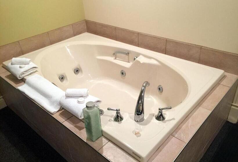 디럭스 자쿠지룸, Motel Au P Tit Sapin