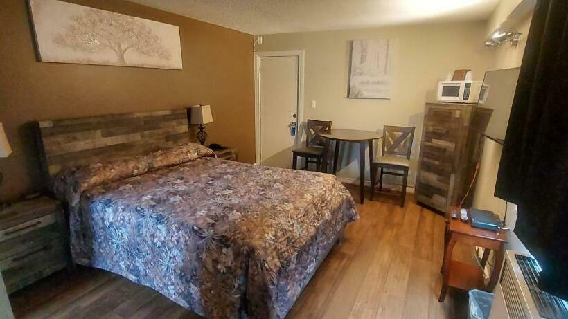 스탠다드 룸, Lazy Bear Lodge