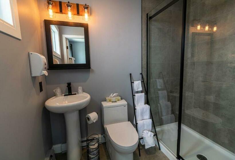 غرفة قياسية رباعية, Motel Rimouski