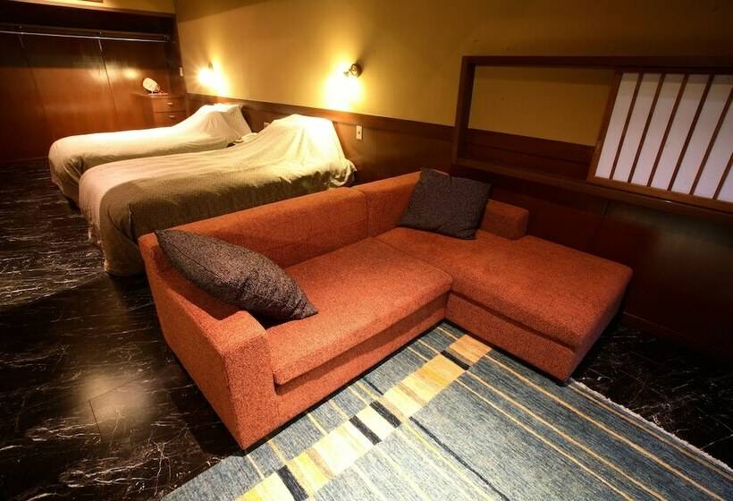 חדר סטנדרט, Satonoyu Waraku 13 Years Or Older