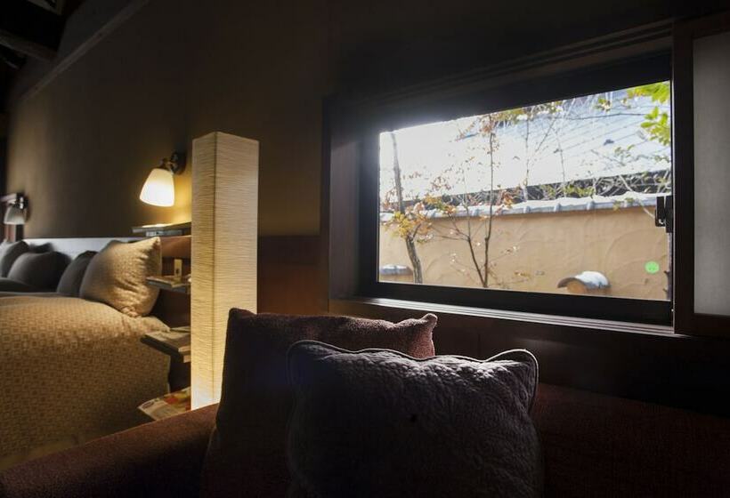 חדר סטנדרט, Satonoyu Waraku 13 Years Or Older