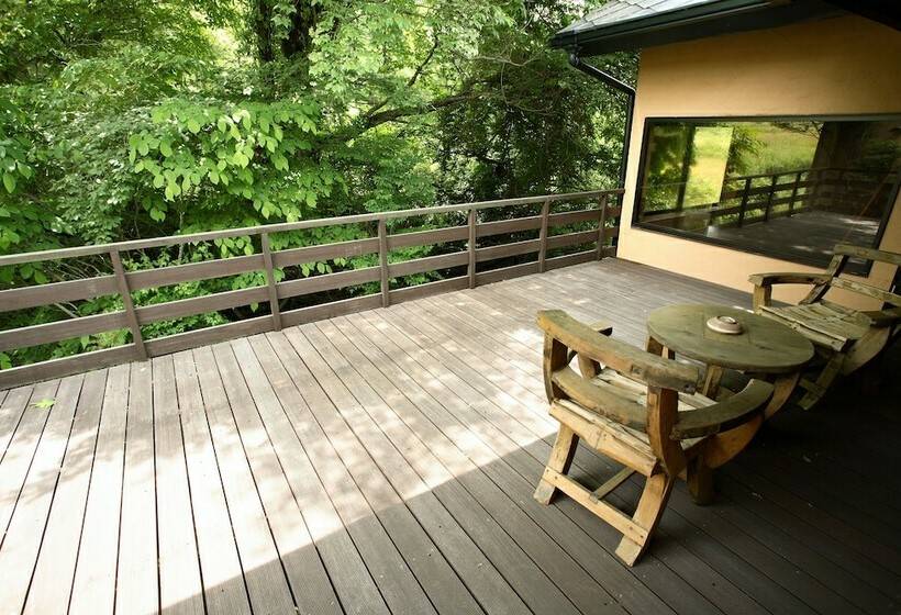 חדר סטנדרט, Satonoyu Waraku 13 Years Or Older