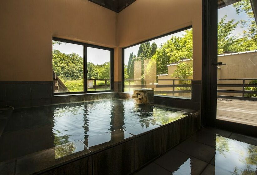 חדר סטנדרט, Satonoyu Waraku 13 Years Or Older