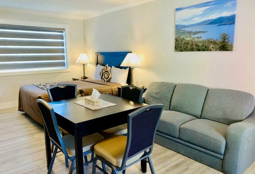 סוויטת 2 חדרי שינה, Traveler's Motel Penticton
