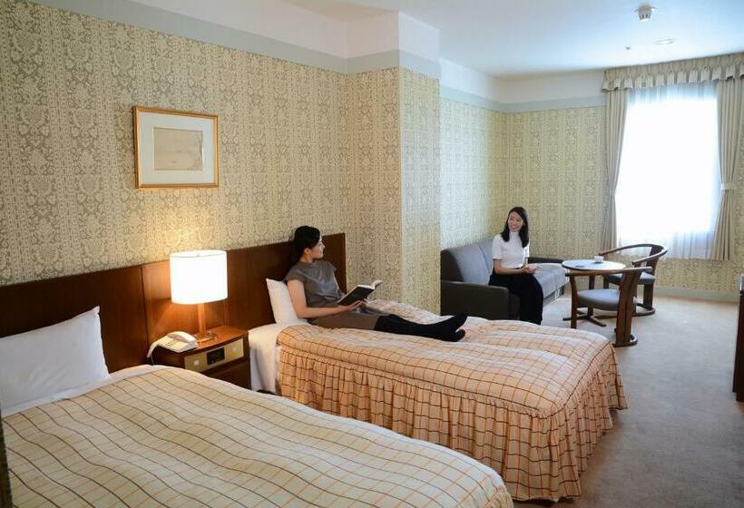 디럭스 룸, Yugashima Golf Club & Hotel Resort