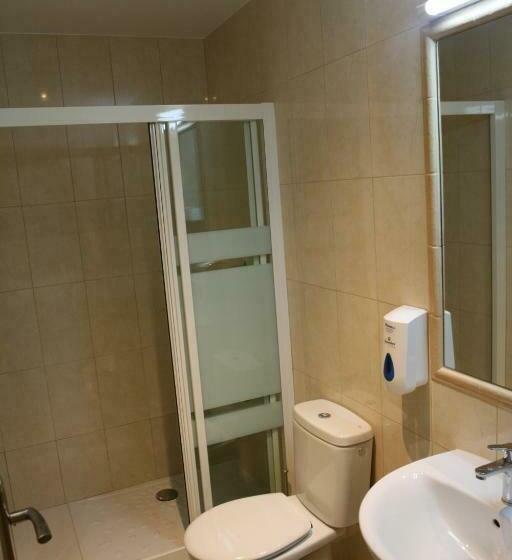 מיטה בחדר משותף, Albergue La Encina