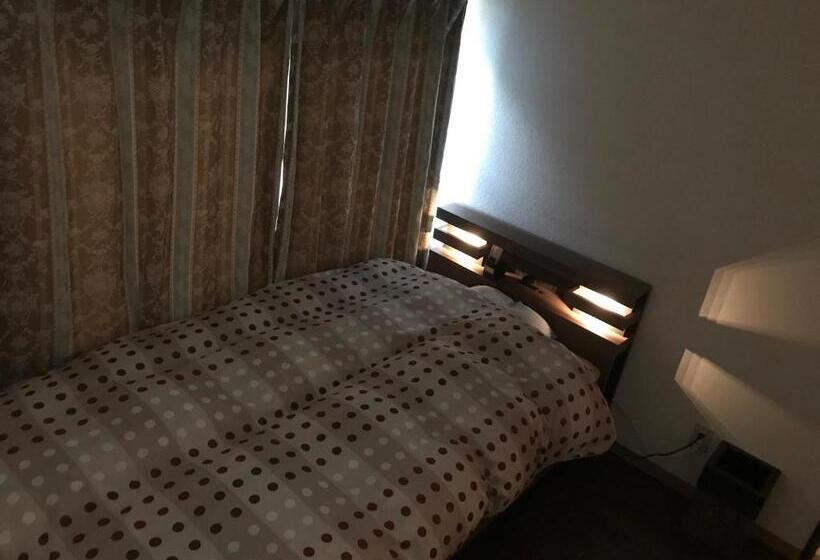 スタンダードルーム, Nagasaki Kagamiya