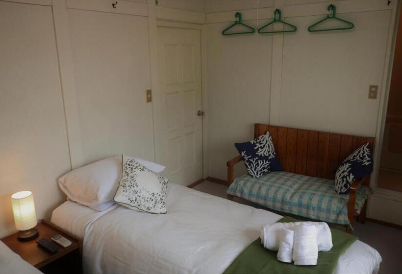 Номер Стандарт, White Silver Hakuba