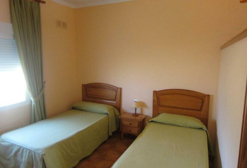 إستوديو قياسى, Alojamiento Rural Los Delfines