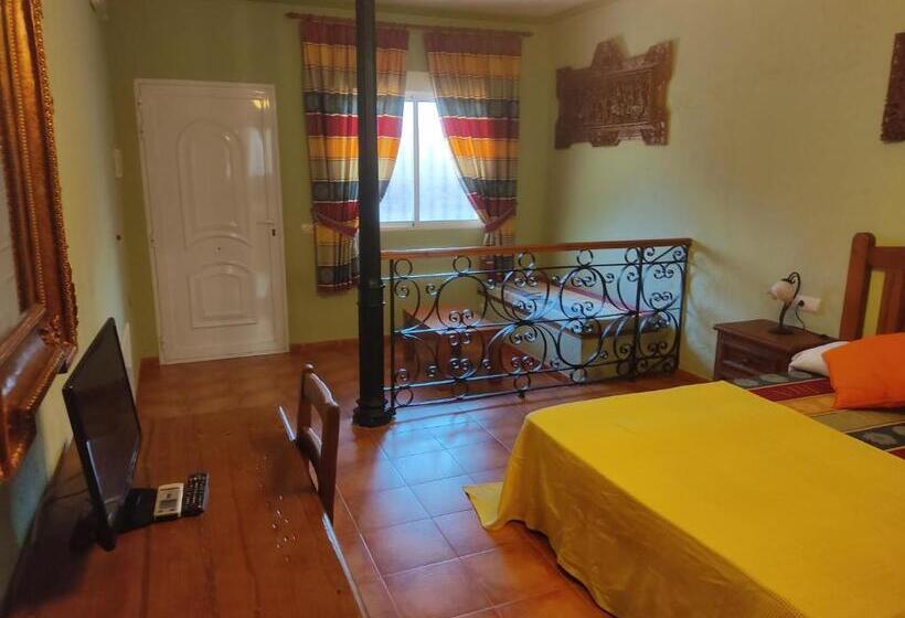 غرفة ديلوكس مزوَّدة بجاكوزي, Alojamiento Rural Los Delfines