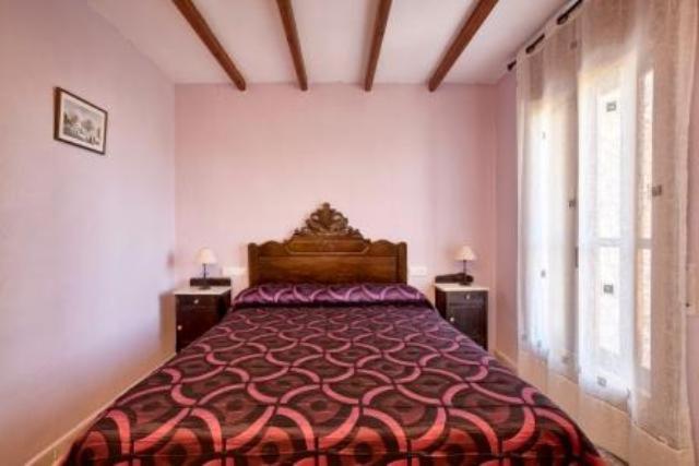 Quarto Estandar, Can Bastons