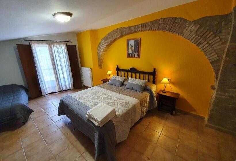 Quarto Familiar, Can Bastons